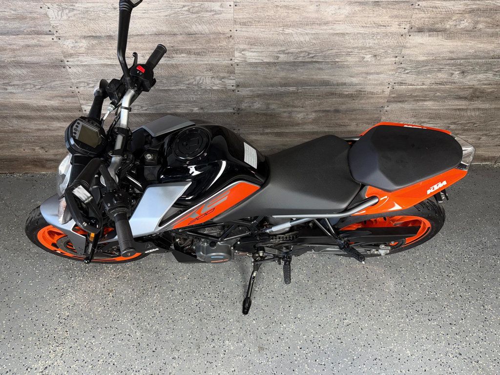 2023 KTM Duke 200 LOW MILES! - 22947072 - 15