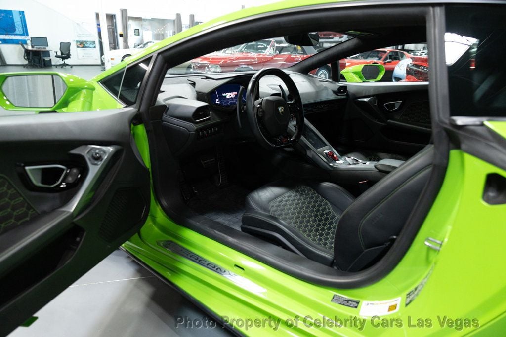 2023 Lamborghini Huracan EVO Coupe RWD - 22463724 - 1
