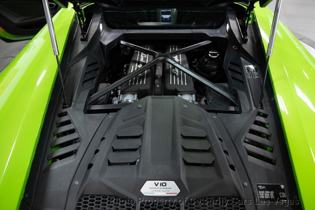 2023 Lamborghini Huracan EVO Coupe RWD - 22463724 - 45