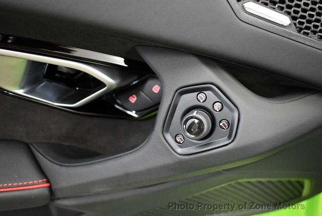 2023 Lamborghini Huracan EVO Spyder RWD - 22009028 - 38