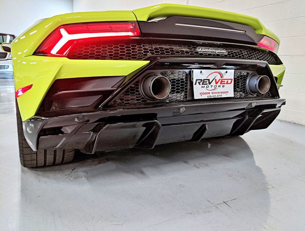 2023 Lamborghini Huracan EVO Spyder RWD - 21961598 - 10