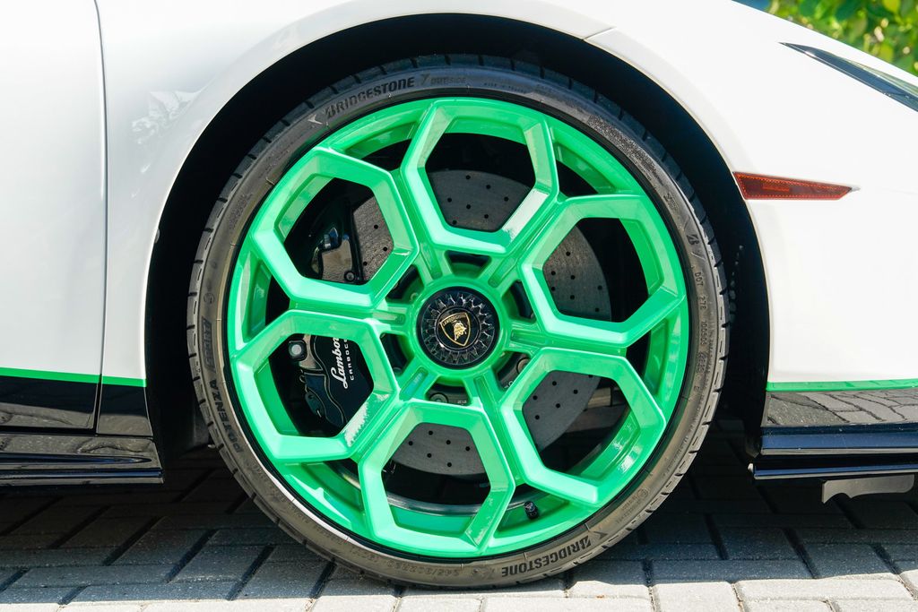 2023 Lamborghini Huracan Tecnica Coupe - 23033457 - 32