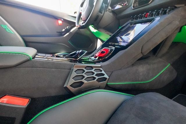 2023 Lamborghini Huracan Tecnica - Photo 92