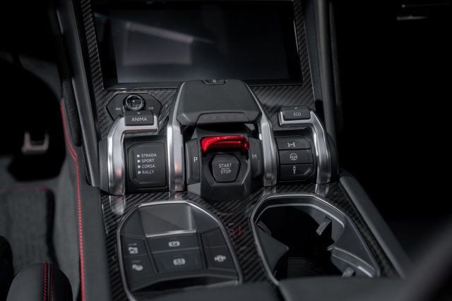 2023 Lamborghini Urus Performante AWD - 22998991 - 16