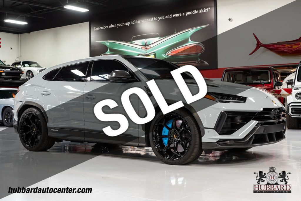 2023 Lamborghini Urus Performante AWD - 22544803 - 0