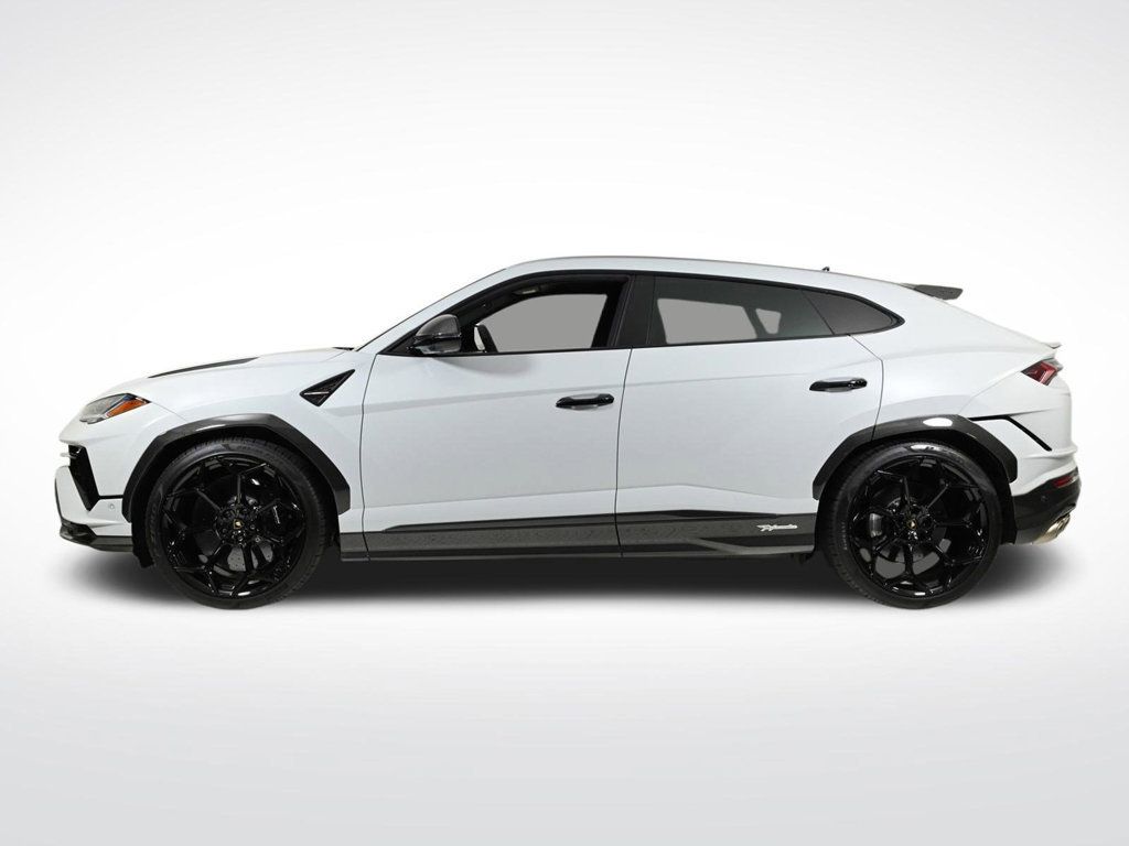 2023 Lamborghini Urus Performante AWD - 22444644 - 1