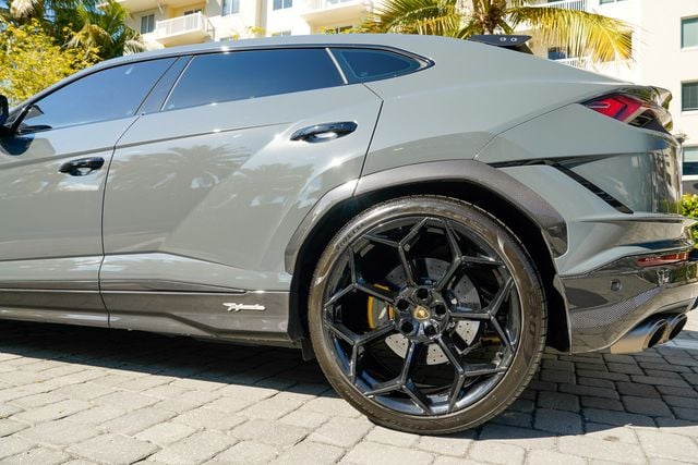 2023 Lamborghini Urus Performante AWD - 22982653 - 17