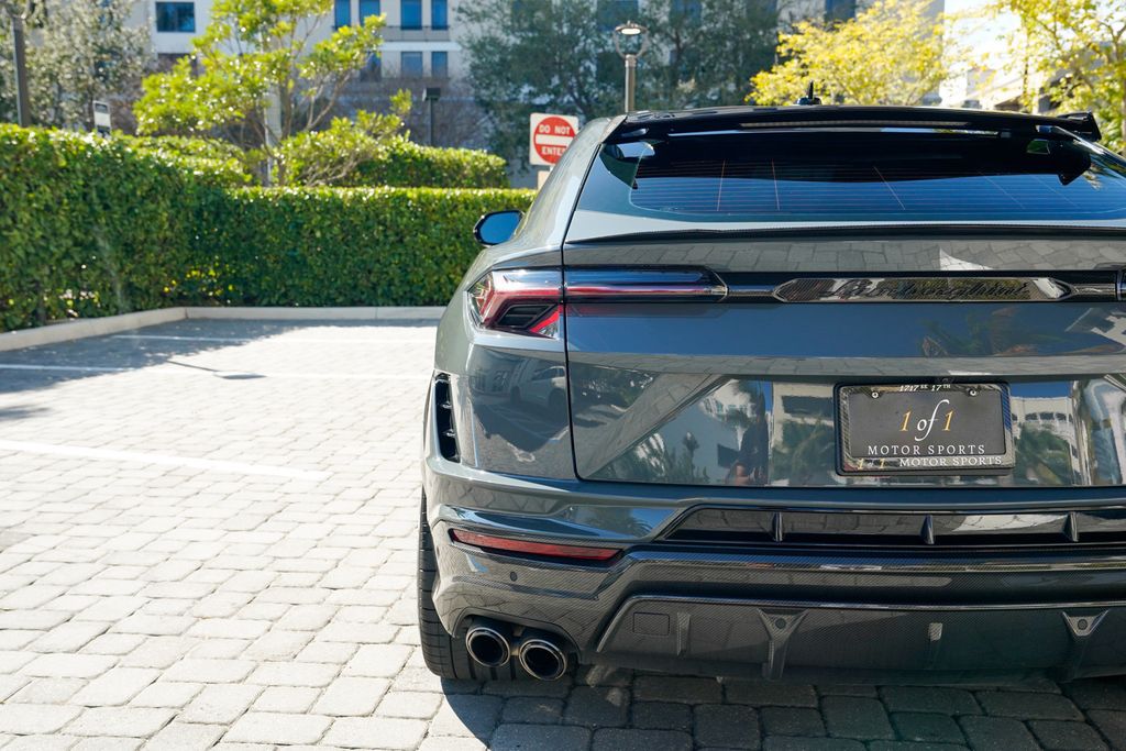 2023 Lamborghini Urus Performante AWD - 22982653 - 23