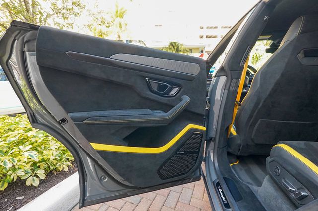 2023 Lamborghini Urus Performante AWD - 22982653 - 77