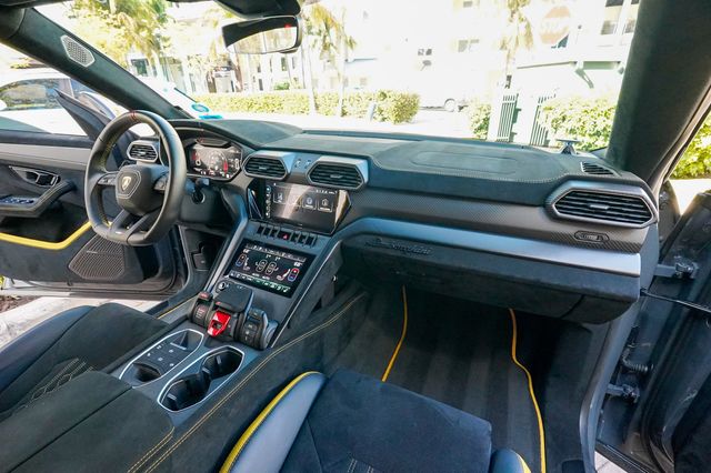 2023 Lamborghini Urus Performante AWD - 22982653 - 83