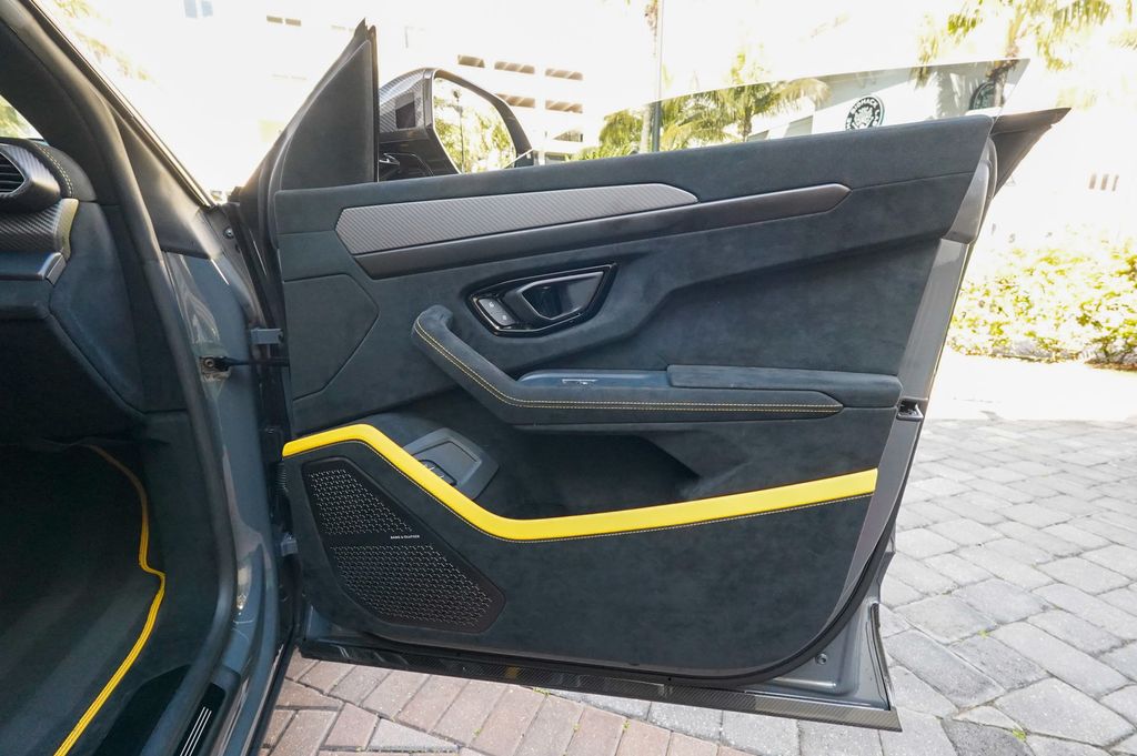 2023 Lamborghini Urus Performante AWD - 22982653 - 85