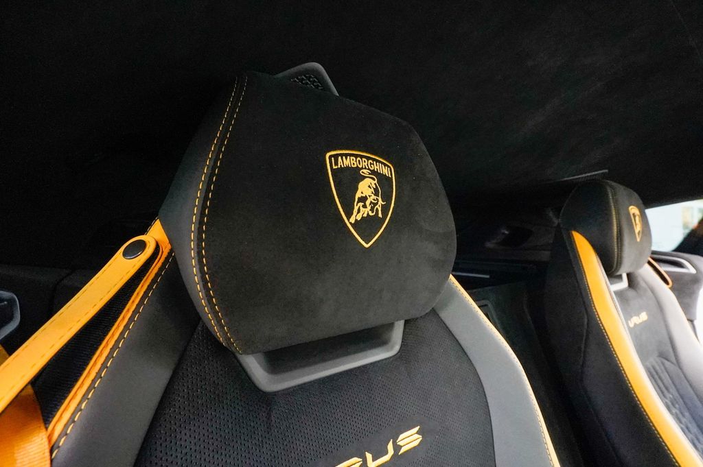 2023 Lamborghini Urus Performante AWD - 22982653 - 95