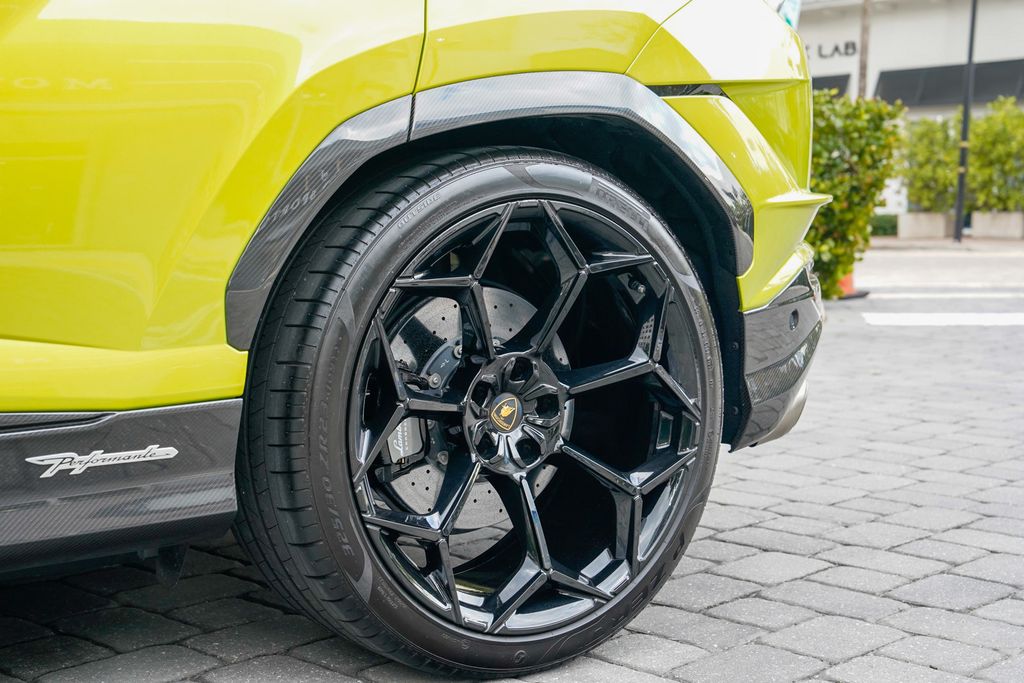 2023 Lamborghini Urus Performante AWD - 22986544 - 47