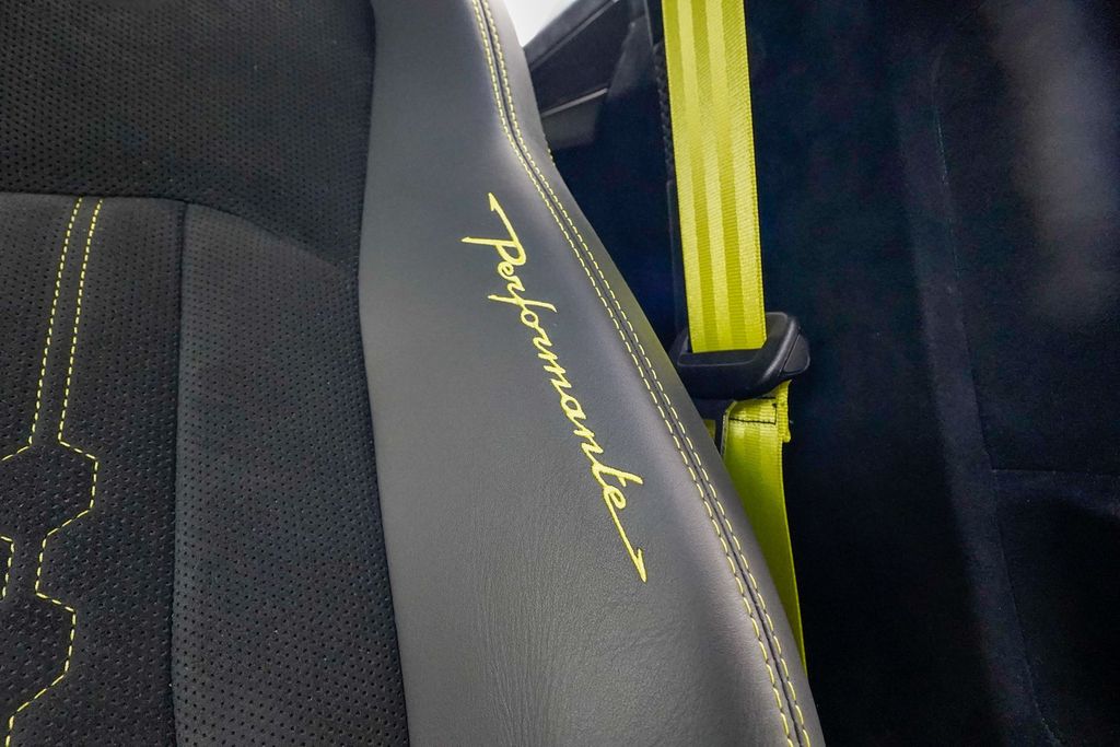2023 Lamborghini Urus Performante AWD - 22986544 - 62