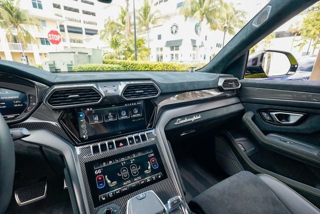 2023 Lamborghini Urus Performante AWD - 22986544 - 66