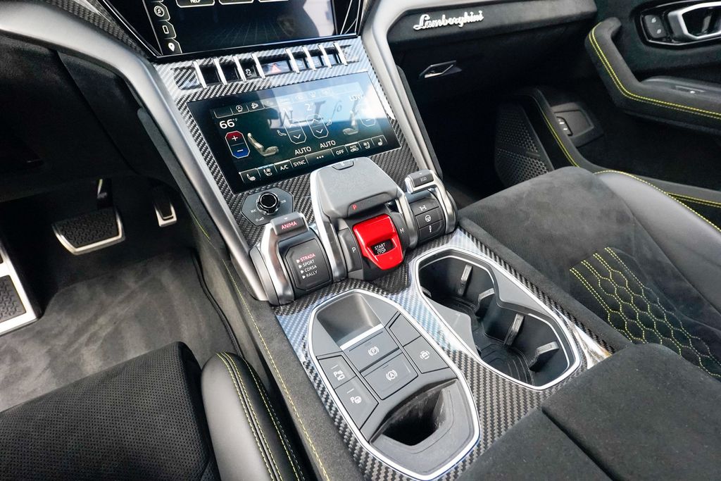 2023 Lamborghini Urus Performante AWD - 22986544 - 68