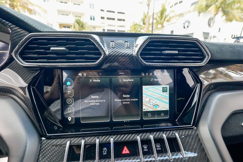 2023 Lamborghini Urus Performante AWD - 22986544 - 69