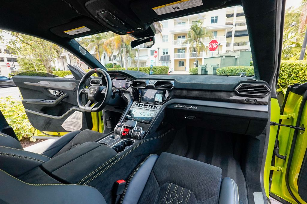 2023 Lamborghini Urus Performante AWD - 22986544 - 86