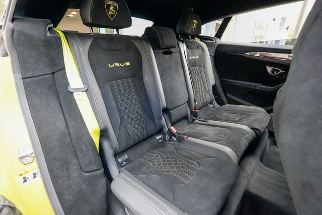 2023 Lamborghini Urus Performante AWD - 22986544 - 96