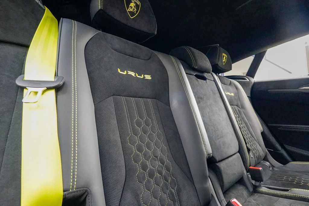2023 Lamborghini Urus Performante AWD - 22986544 - 97