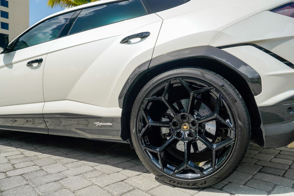 2023 Lamborghini Urus Performante AWD - 22993251 - 17