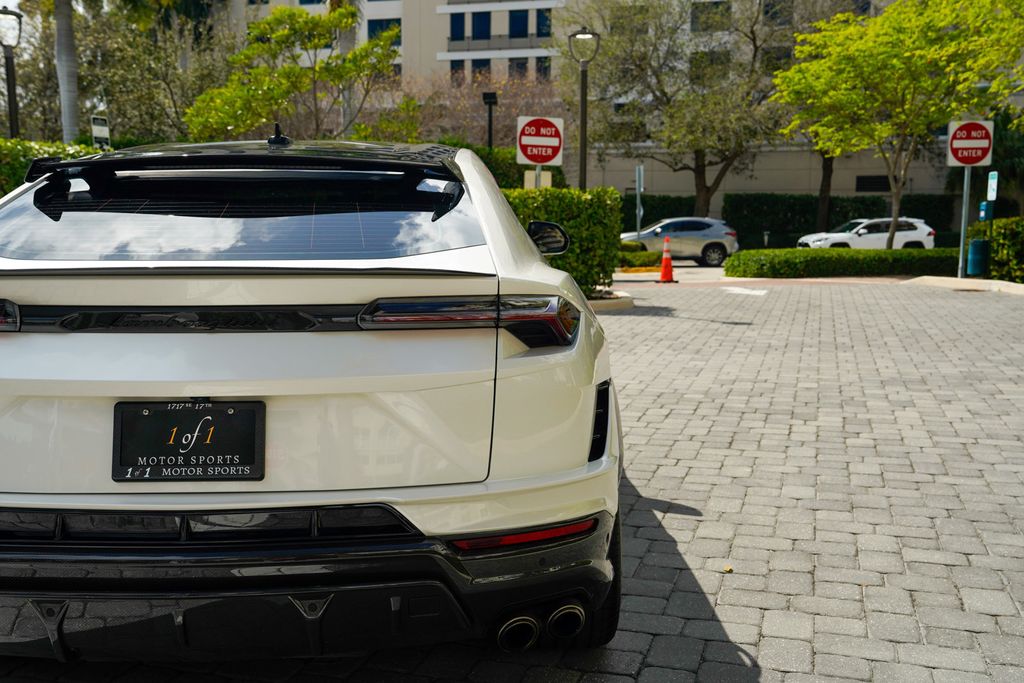 2023 Lamborghini Urus Performante AWD - 22993251 - 25