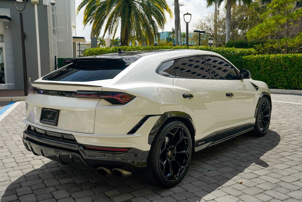 2023 Lamborghini Urus Performante AWD - 22993251 - 26