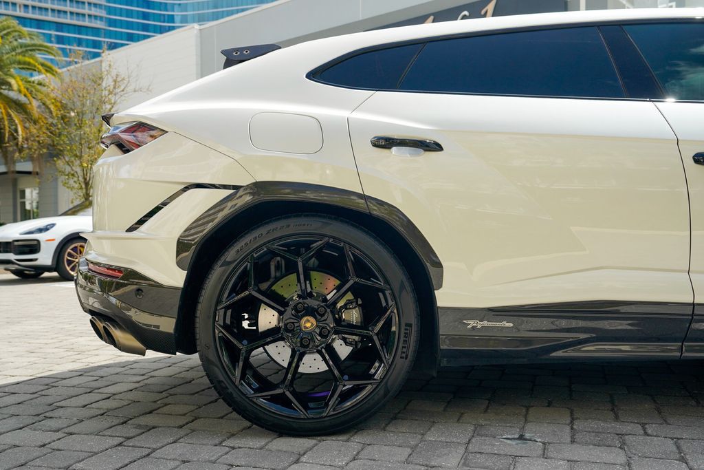 2023 Lamborghini Urus Performante AWD - 22993251 - 30