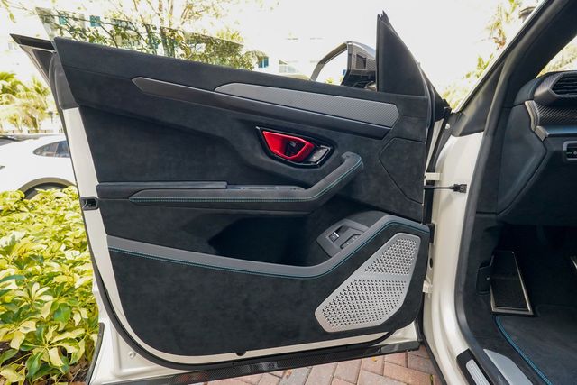 2023 Lamborghini Urus Performante AWD - 22993251 - 55