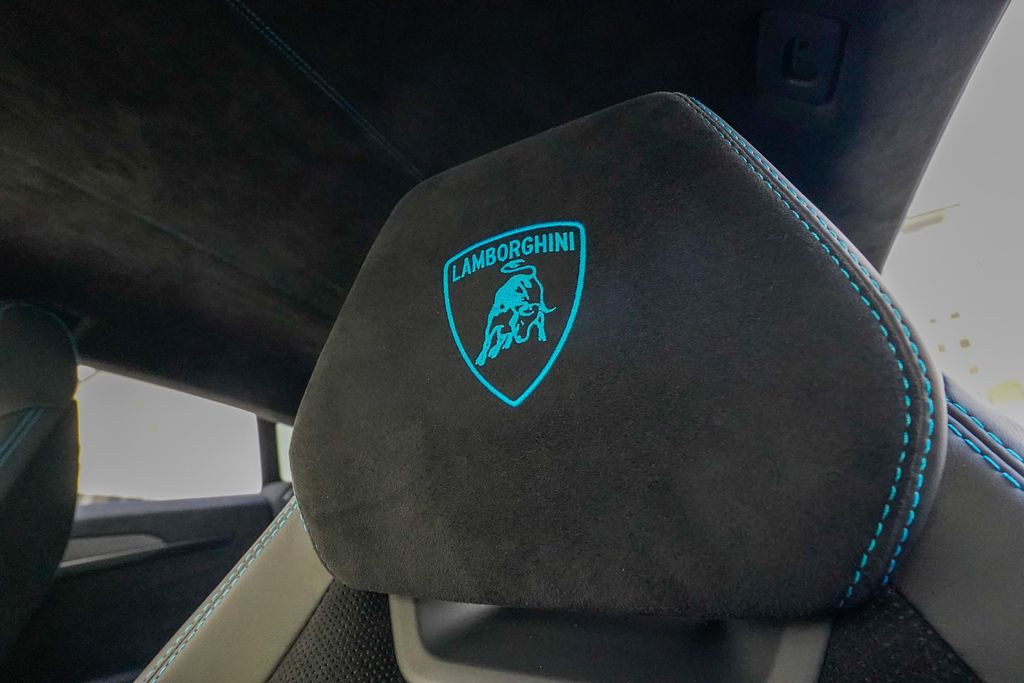 2023 Lamborghini Urus Performante AWD - 22993251 - 60