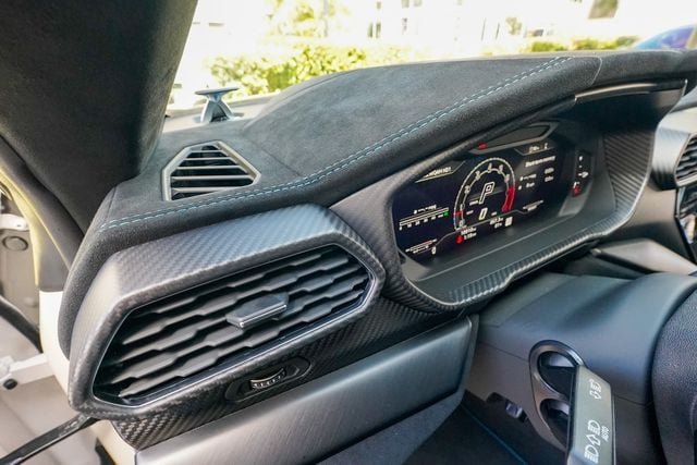 2023 Lamborghini Urus Performante AWD - 22993251 - 65