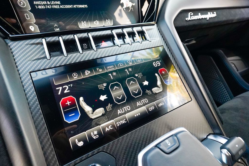 2023 Lamborghini Urus Performante AWD - 22993251 - 73