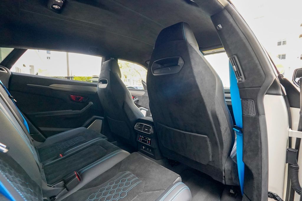 2023 Lamborghini Urus Performante AWD - 22993251 - 95