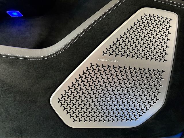 2023 Lamborghini Urus Performante AWD - 23006049 - 25