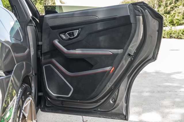 2023 Lamborghini Urus Performante AWD - 22993143 - 30