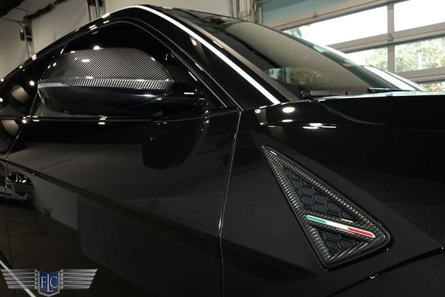 2023 Lamborghini Urus Performante AWD Essenza SCV12 - 22954782 - 11