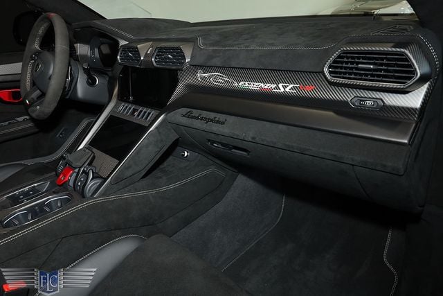 2023 Lamborghini Urus Performante AWD Essenza SCV12 - 22954782 - 26