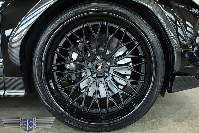 2023 Lamborghini Urus Performante AWD Essenza SCV12 - 22954782 - 43