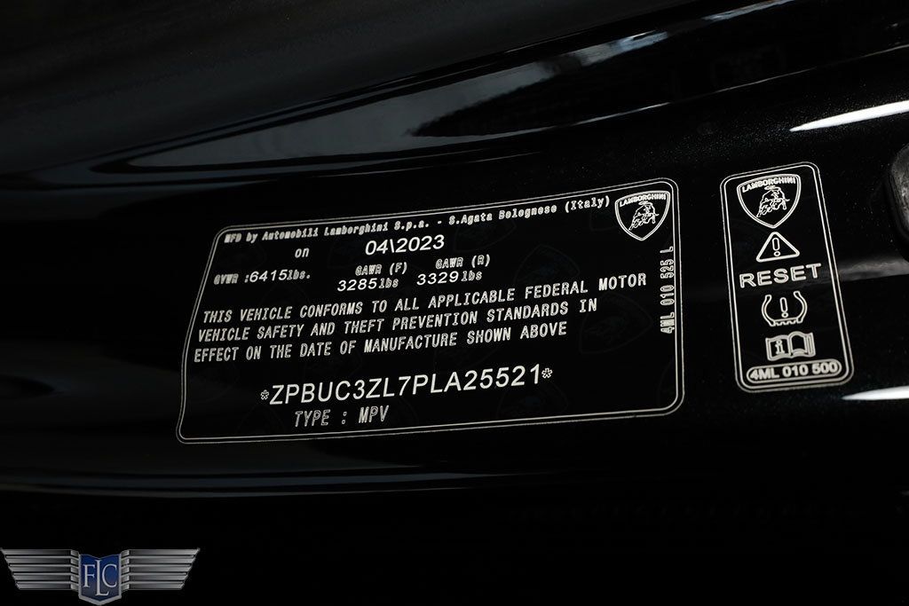 2023 Lamborghini Urus Performante AWD Essenza SCV12 - 22954782 - 49