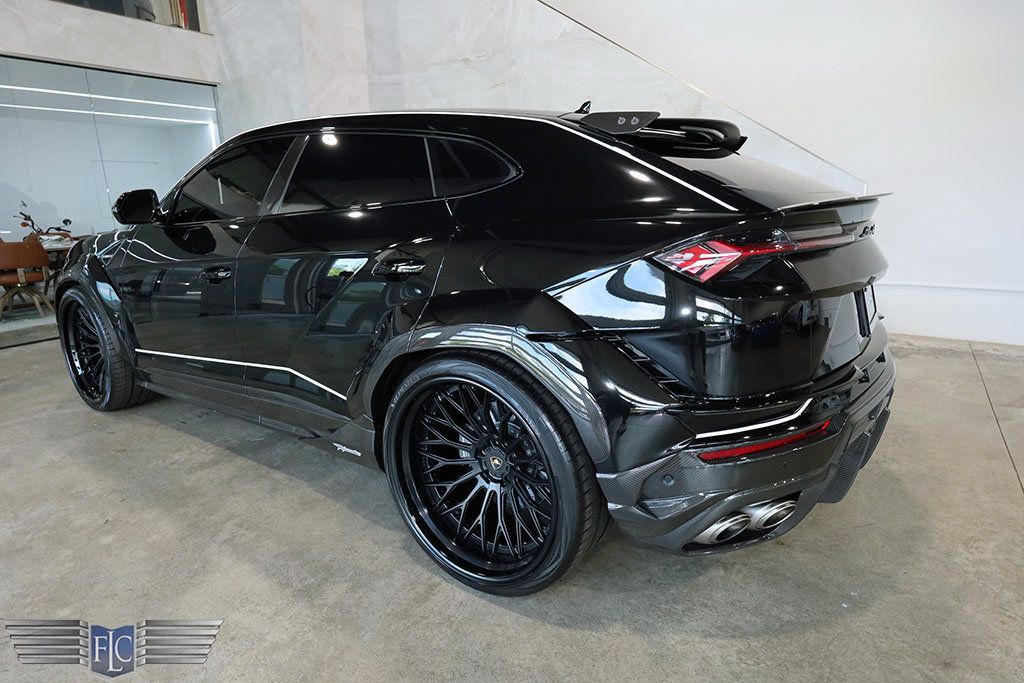 2023 Lamborghini Urus Performante AWD Essenza SCV12 - 22954782 - 5