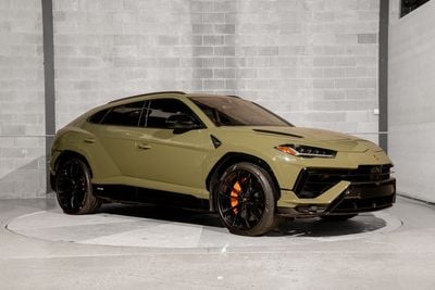 2023 Lamborghini Urus