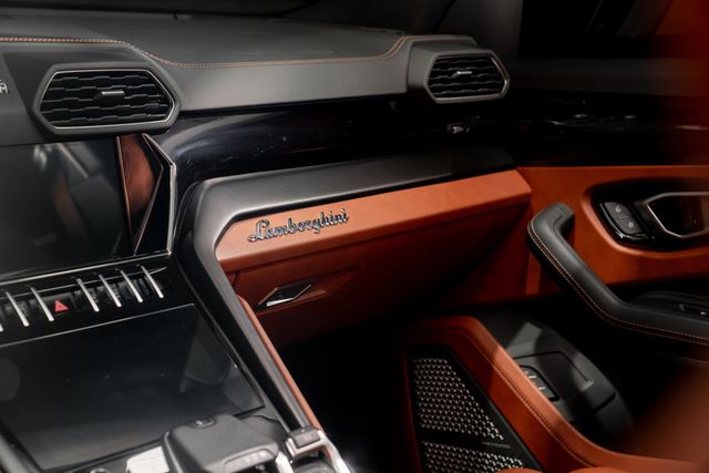 2023 Lamborghini Urus S AWD - 23100351 - 11