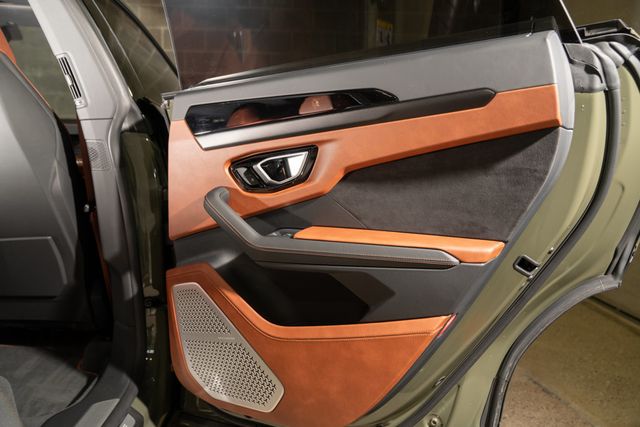 2023 Lamborghini Urus S AWD - 23100351 - 28