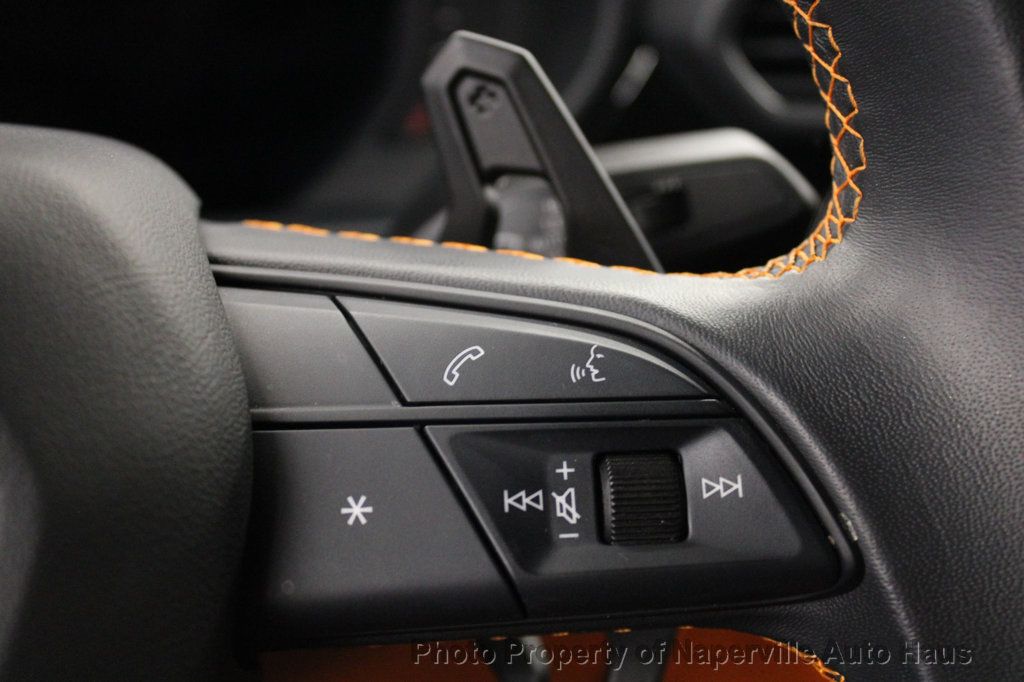 2023 LAMBORGHINI URUS - Image 24