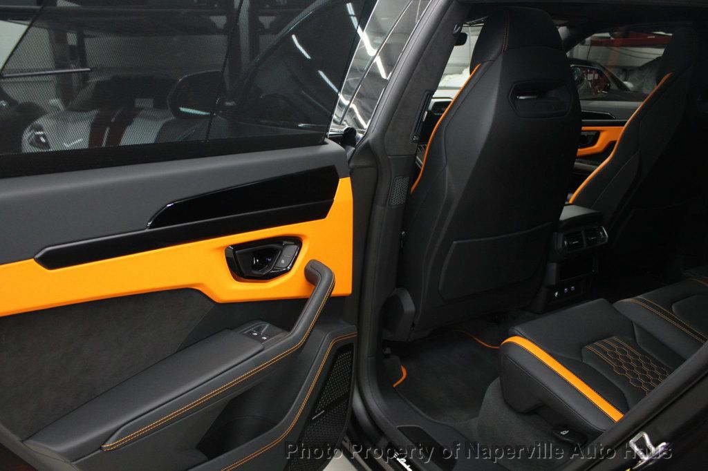 2023 LAMBORGHINI URUS - Image 41