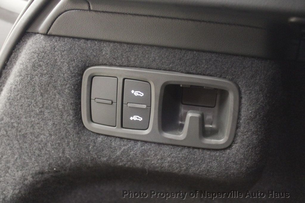 2023 LAMBORGHINI URUS - Image 45