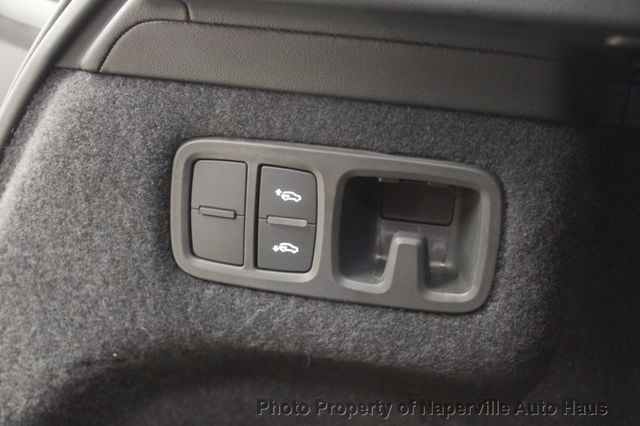 2023 Lamborghini Urus S AWD - 22921617 - 44