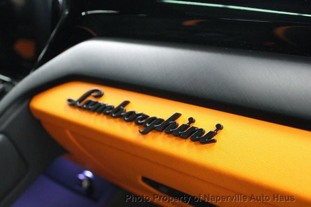 2023 Lamborghini Urus S AWD - 22921617 - 54