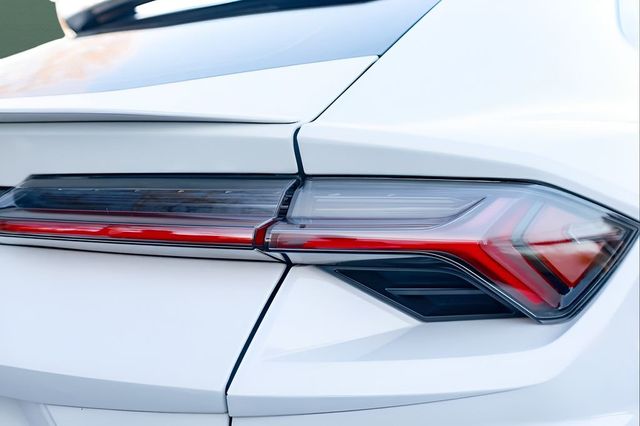 2023 Lamborghini Urus S AWD - 23006979 - 24