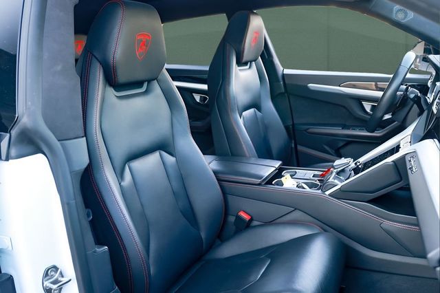 2023 Lamborghini Urus S AWD - 23006979 - 28